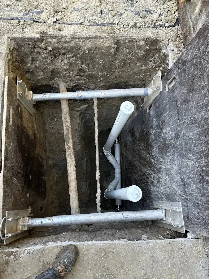Experienced plumber completing Gas Line Repair work in Jefferson